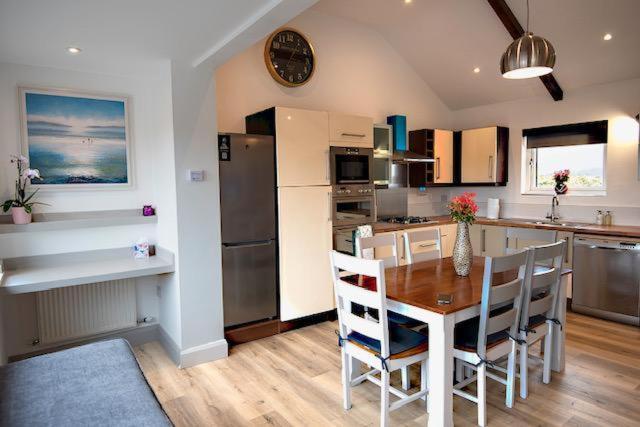 Meadowlane Lodge Cork Extérieur photo